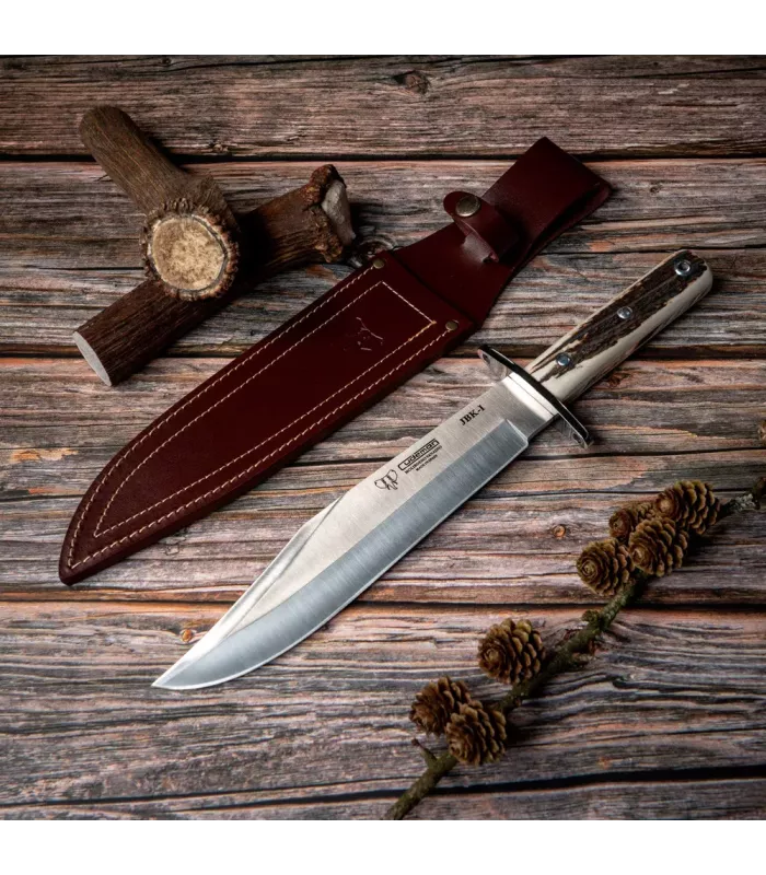 Couteau de chasse en bois de cerf de Cudeman ⚔️