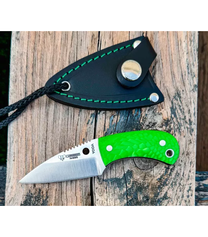 Coltelli Yoda Juma mango verde di Cudeman, fodero in pelle ⚔️