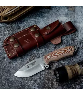 Mini survivalkniv med grøn hjelm ⚔️