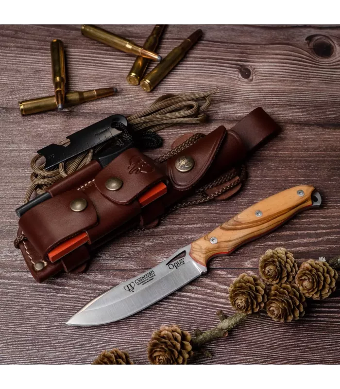 Mes Cudeman Ness Wolf olijfhouten mes, COMPLEET ⚔️