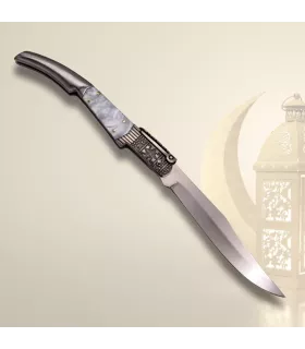 Navaja Carraca Serie Perla mit Gravuren ⚔️