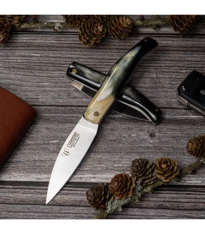 Coltello da caccia Cudeman, manico in corno di toro ⚔️