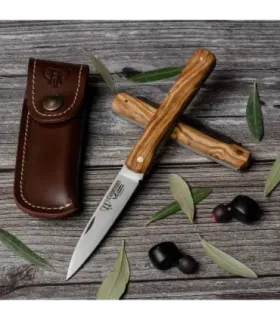 Hunting Knife Vendetta, satin natural olive wood handle (with sheath) ⚔️