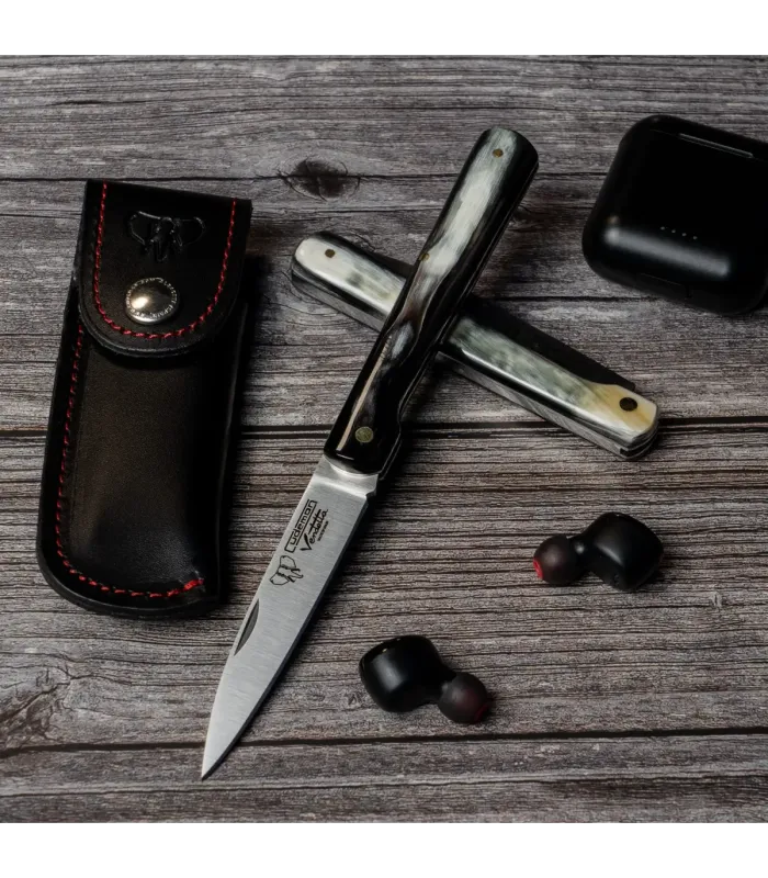 Coltello da caccia Vendetta, manico in corno di toro levigato ⚔️