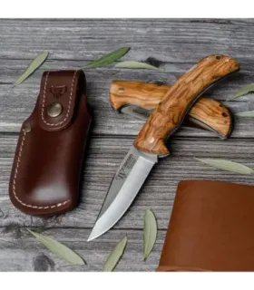 Jagtkniv Artemisa, satinato naturligt olivahåndtag ⚔️