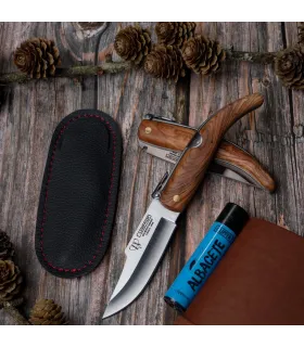Albacete-style Pocket Knife with Olive Wood Handle, 8 cm Blade. ⚔️