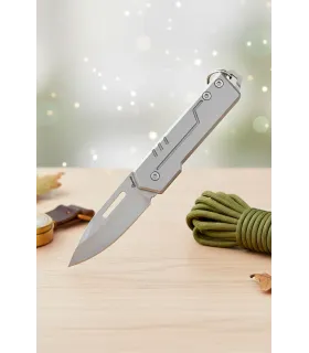 Albainox Keychain Pocket Knife, with 4 cm cut-out blade. ⚔️