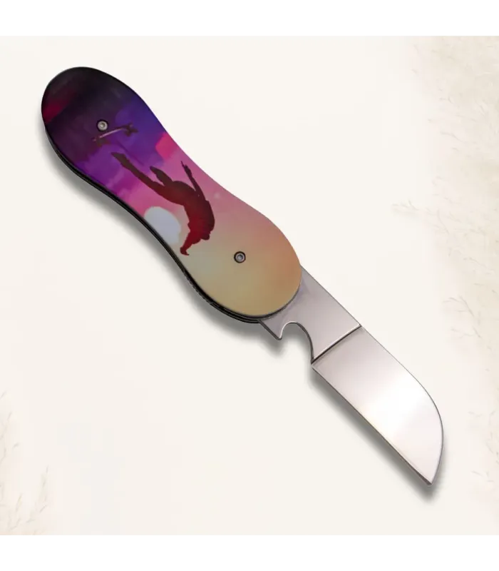 Coltello Third modello Skateboard ⚔️