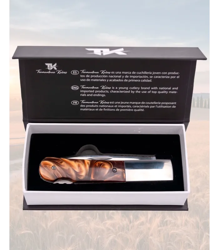 Coltello Tramuntana lucido a specchio ambra e acciaio ⚔️