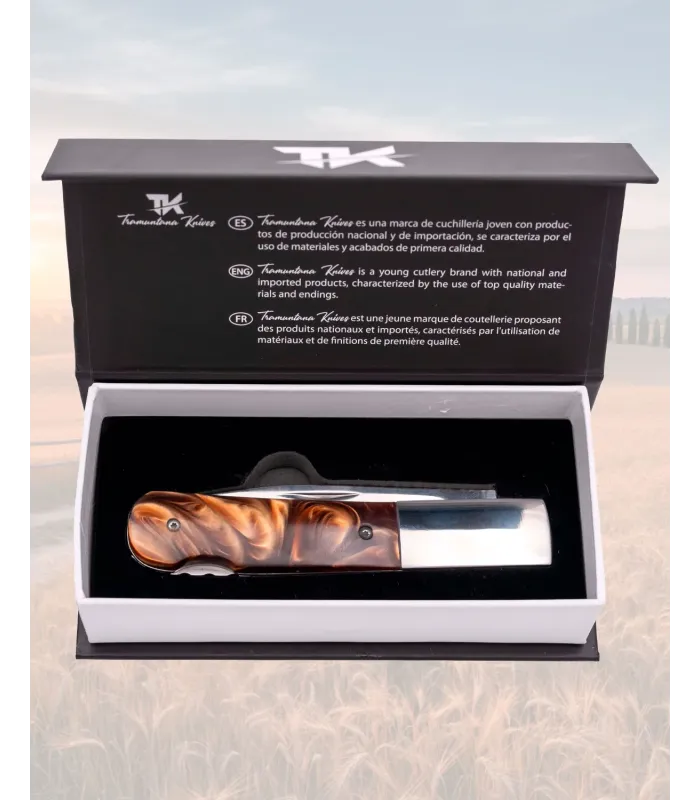 Coltello Tramuntana 10.2cm, VG10 e bloccaggio posteriore ⚔️