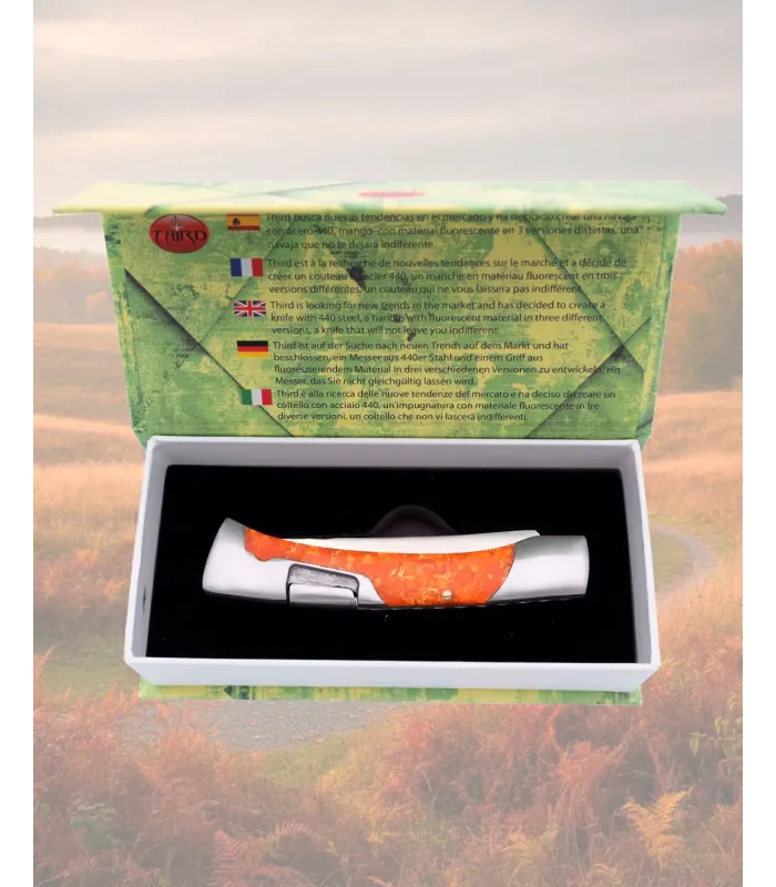 Third kniv i 440 stål med fluorescerende orange akryl håndtag ⚔️