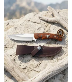 Albainox Adventure Knife with Toro Emblem