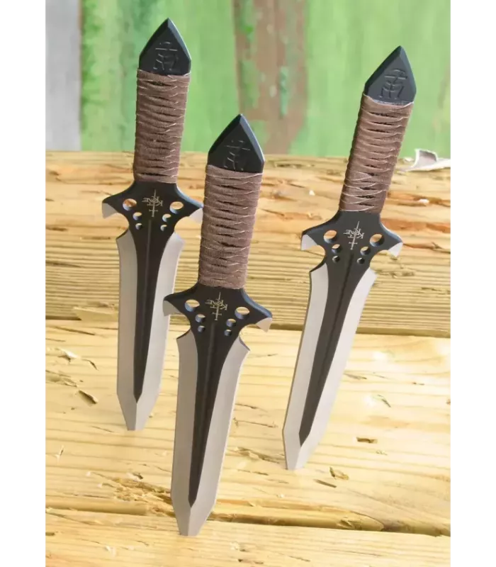 Conjunto de 3 Facas Lançadoras Hellhawk (24,8 cm.) ⚔️