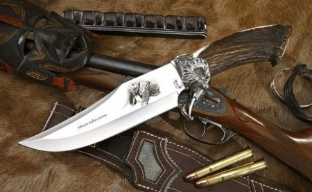 Cuchillo caza Elephant de lujo 450x277 - "African Safari Series" di Muela